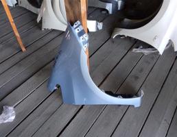 Крыло переднее правое для TOYOTA RACTIS NCP120  запчасти бу