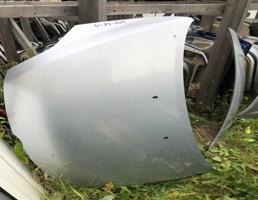 Капот для MAZDA PREMACY CREW  запчасти бу