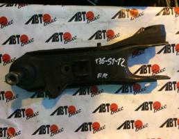 Рычаг передний нижний правый для NISSAN CARAVAN VRMGE24/E24  запчасти бу