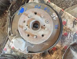 Ступица задняя левая для TOYOTA CROWN GS171/JZS171/JZS173/JZS175  запчасти бу