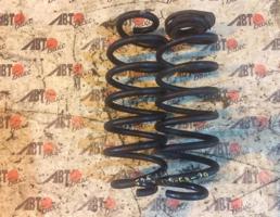 Пружина задняя 2 шт для HONDA INSIGHT ZE2  запчасти бу