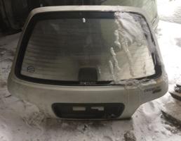 Дверь задка для SUZUKI CULTUS GA11S/GB31S/GC21W/GC41W/GD31W/GC21S/GD21S/GD31S  запчасти бу