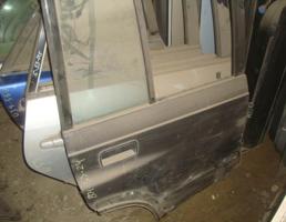 Дверь задняя правая для SUZUKI ESCUDO TA01W/TA01V/TD01W/AT01W/TA01R/TA11W/TA51W/TA61W/TA  запчасти бу