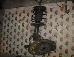 Ступица передняя правая для TOYOTA VITZ NCP10/NCP13/NCP15/SCP10/SCP13  запчасти бу