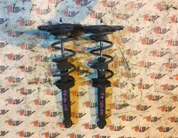 Стойка задняя правая для NISSAN SUNNY B15/FB15/FNB15/JB15/QB15/SB15  запчасти бу