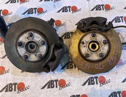 Ступица передняя левая для TOYOTA NOAH AZR60G/AZR65G  запчасти бу