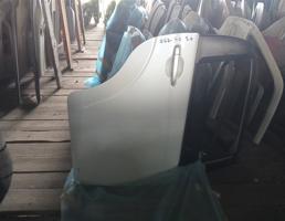 Дверь задняя правая для TOYOTA PORTE NCP141  запчасти бу