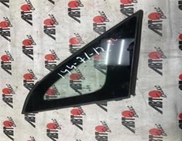 Стекло боковое переднее левое для NISSAN NV200 VM20  запчасти бу