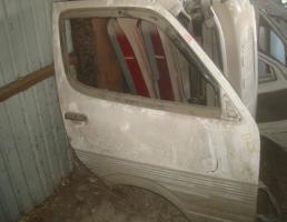 Дверь передняя правая для TOYOTA HIACE REGIUS RCH41W/RCH47W/KCH40G/KCH40W/KCH46G/KCH46W/KZH106  запчасти бу