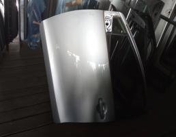 Дверь передняя левая для TOYOTA AQUA NHP10  запчасти бу