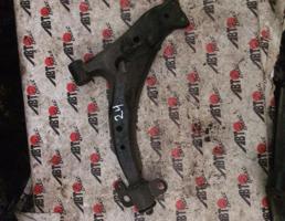 Рычаг передний нижний левый для TOYOTA CORONA AT170/AT175/ST170/ST171/CT170  запчасти бу