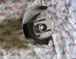 Ступица передняя правая для TOYOTA LEVIN AE100/AE101  запчасти бу