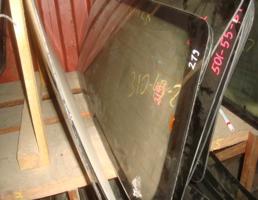 Стекло двери для MITSUBISHI PAJERO V44W/V45W/V46W/V55W/V24W/V25W/V26W  запчасти бу