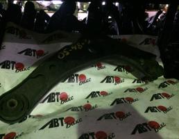 Рычаг передний нижний левый для TOYOTA VISTA SV50/SV55/AZV50/AZV55/ZZV50  запчасти бу