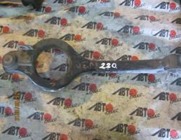 Рычаг задний нижний левый для MITSUBISHI DIAMANTE F12A/F13A/F15A/F17A/F25A/F27A  запчасти бу