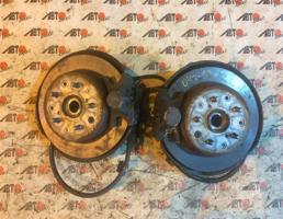 Ступица задняя левая для TOYOTA PROGRES JCG10/JCG11/JCG15  запчасти бу