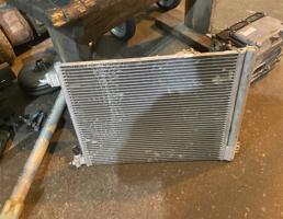 Радиатор кондиционера для NISSAN NOTE E12/HE12/NE12/SNE12  запчасти бу