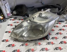 Фара передняя левая для TOYOTA PASSO KGC10/KGC15/QNC10  запчасти бу