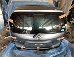 Дверь задка для NISSAN NOTE E12/HE12/NE12/SNE12  запчасти бу