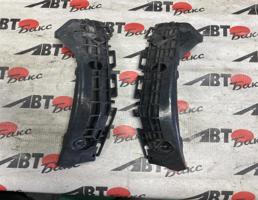 Крепление бампера заднее левое для TOYOTA VITZ NSP130  запчасти бу