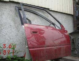 Дверь передняя правая для SUZUKI ESCUDO TA01W/TA01V/TD01W/AT01W/TA01R/TA11W/TA51W/TA61W/TA  запчасти бу