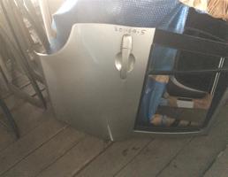 Дверь задняя правая для MAZDA DEMIO DY3R/DY3W/DY5R/DY5W  запчасти бу